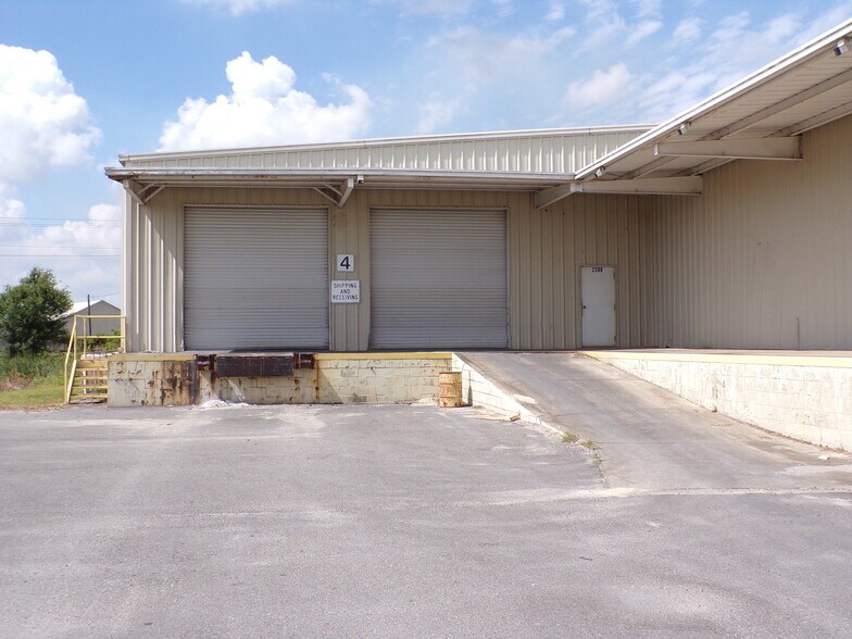 More Photos Of 2300 Hwy 60 W, Mulberry Warehouse For Lease
