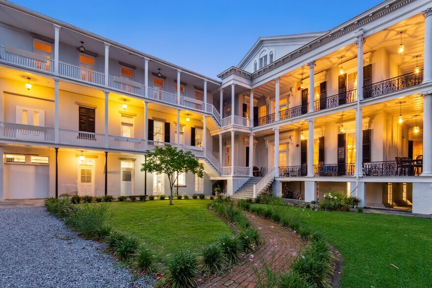 More Photos Of 1410 Jackson Ave, New Orleans Lodge Meeting Hall For Sale