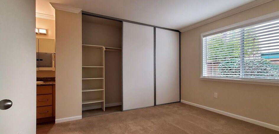 More Photos Of 107 Marin St, San Rafael Apartments For Sale