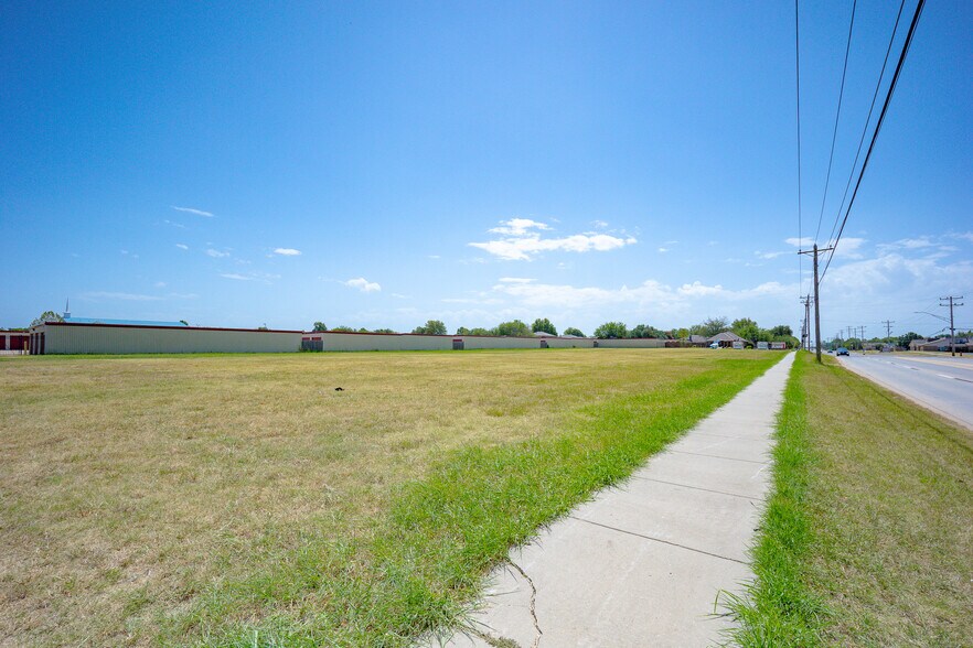 More Photos Of 24th Avenue Southeast, Norman Land For Sale