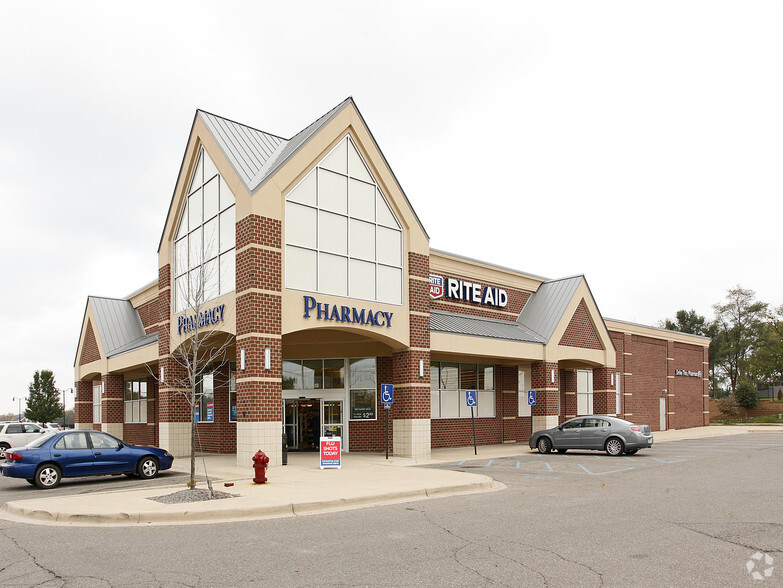 Primary Photo Of 25610 Pontiac Trl, South Lyon Storefront For Lease