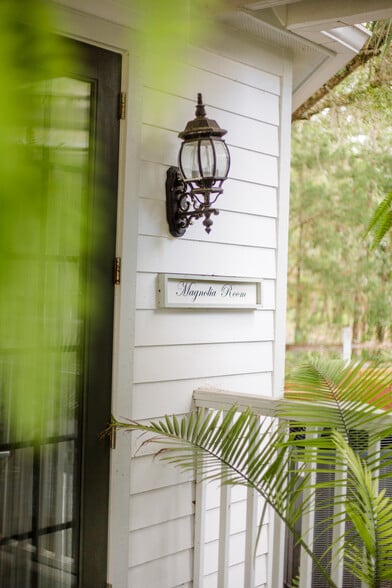 More Photos Of 219 Highway 51 NE, Steinhatchee Lodge Meeting Hall For Sale