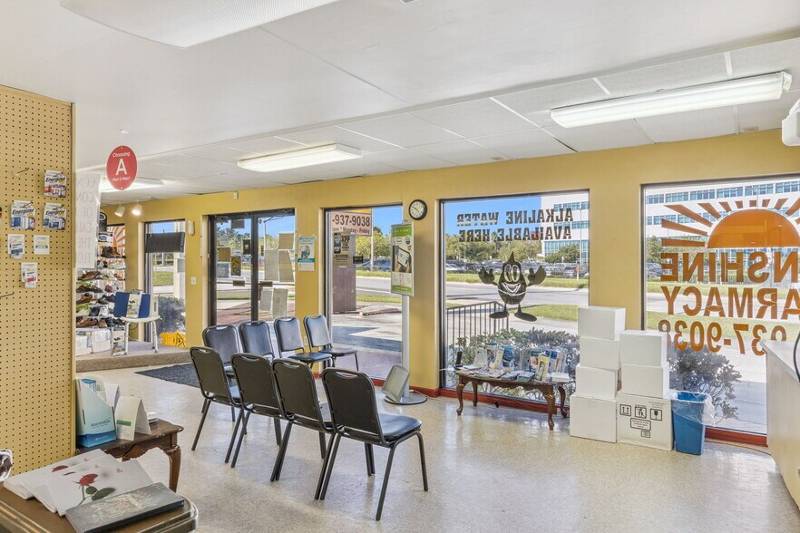 More Photos Of 1231 Lakeland Hills Blvd, Lakeland Freestanding For Sale