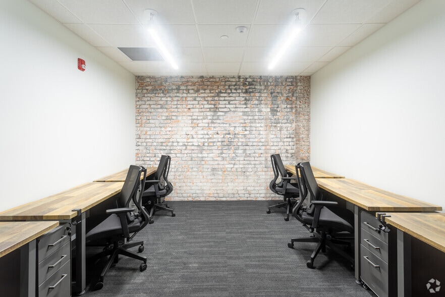 More Photos Of 220 W Congress St, Detroit Coworking Space