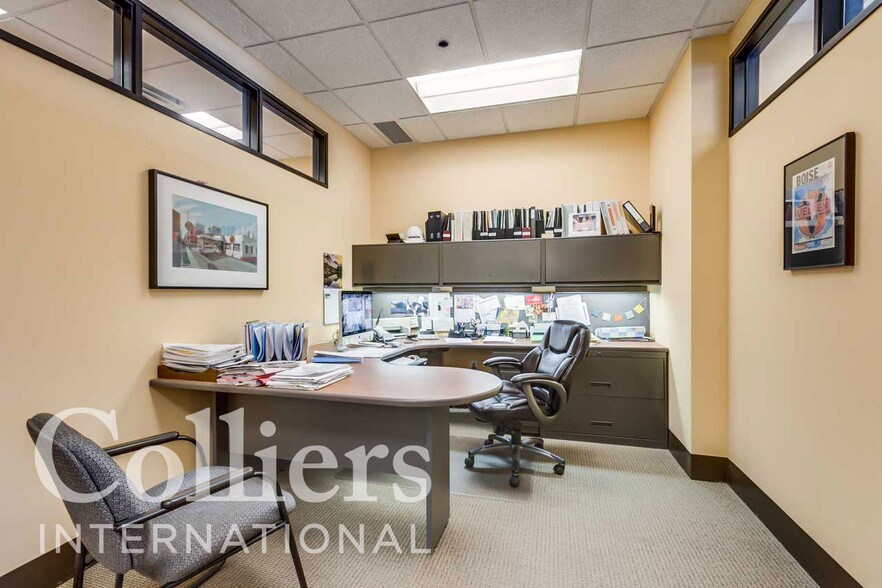 More Photos Of 420 W Main St, Boise Office For Sale