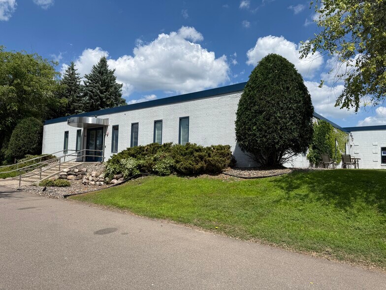 Primary Photo Of 7100 Medicine Lake Rd, New Hope Light Distribution For Lease