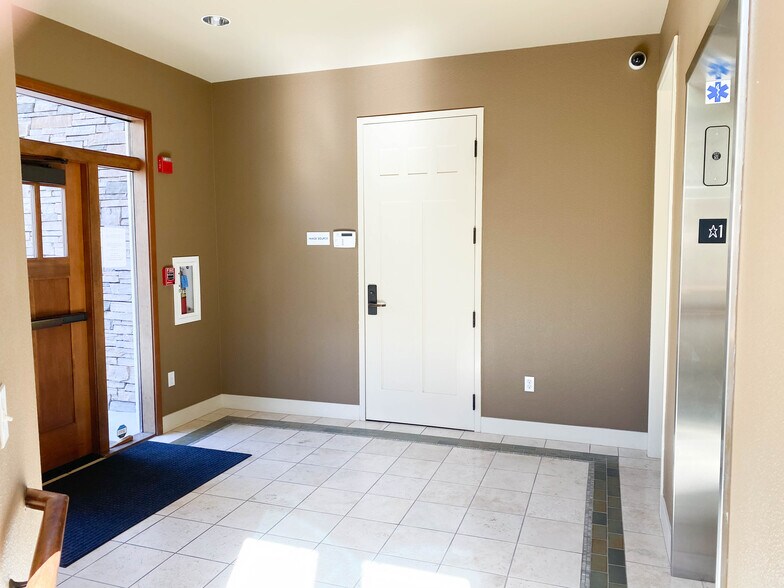 More Photos Of 9825 Blue Larkspur Ln, Monterey Office For Lease