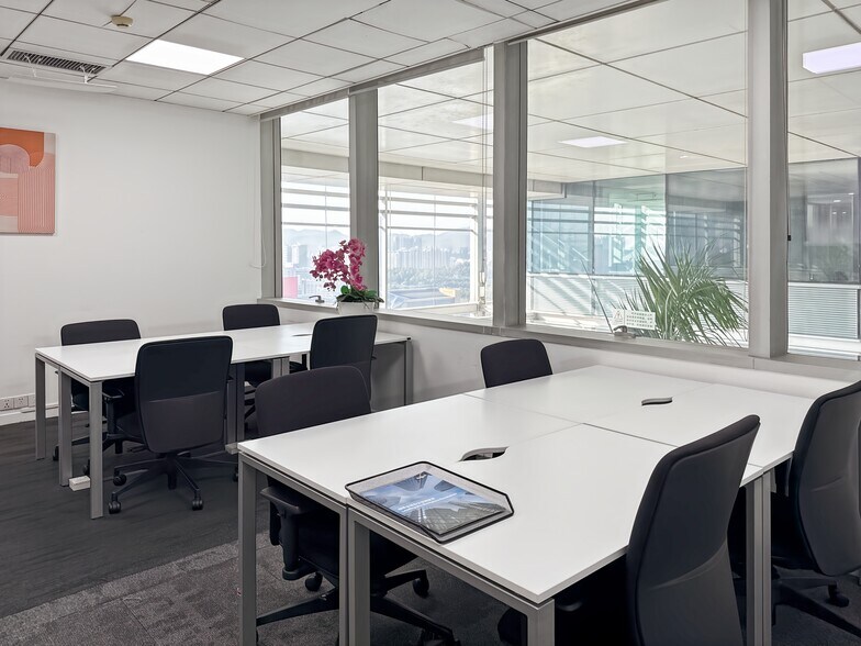 More Photos Of 1 Waterview Dr, Shelton Coworking Space