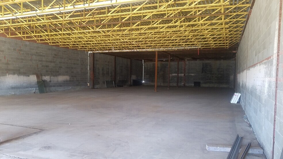 More Photos Of 502-514 6th St N, Texas City General Retail For Sale