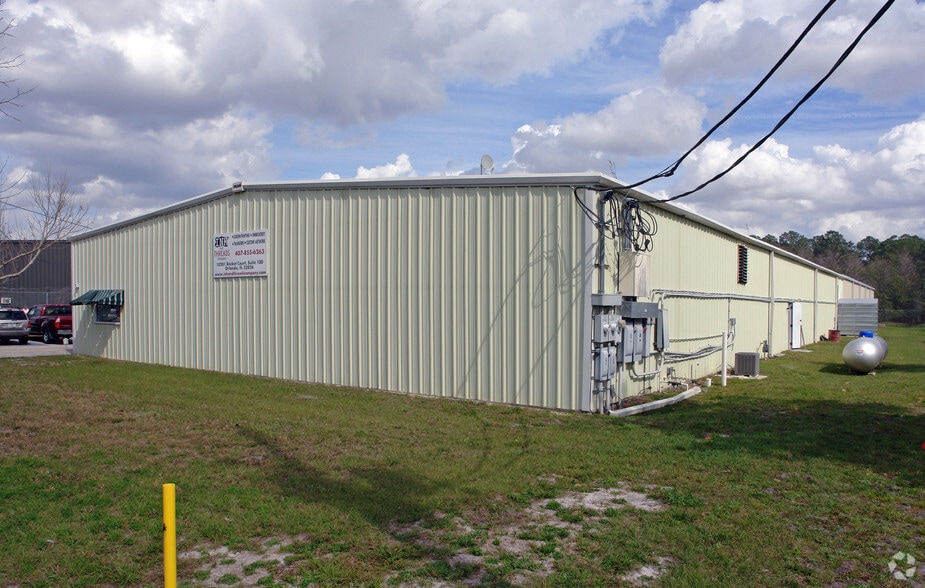 More Photos Of 10201 Rocket Ct, Orlando Light Manufacturing For Lease