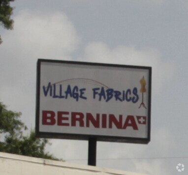 More Photos Of 8550-8540 Florida Blvd, Baton Rouge Freestanding For Sale