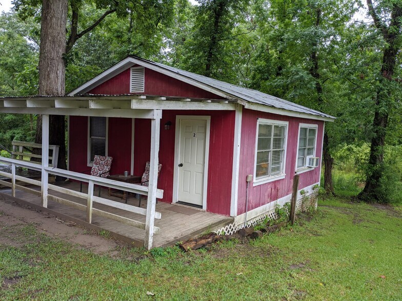 More Photos Of 1948 County Rd, Goodrich Specialty For Sale