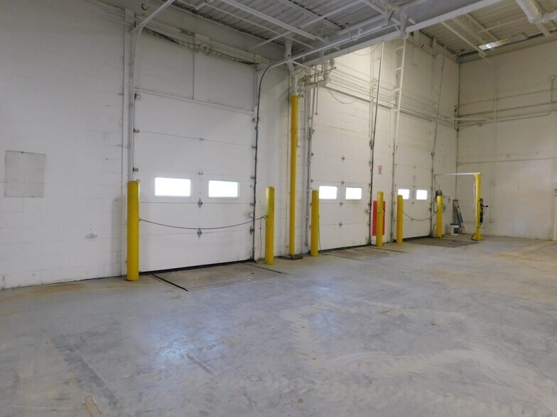 More Photos Of 325 Jay St, Coldwater Warehouse For Sale