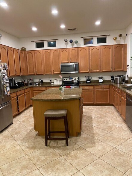 More Photos Of Happy Valley Rd & 83rd Dr, Peoria Assisted Living For Sale