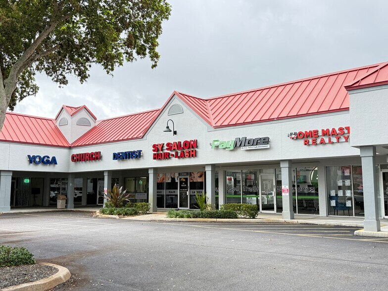 Primary Photo Of 2902-2990 Jog Rd, Greenacres Unknown For Lease