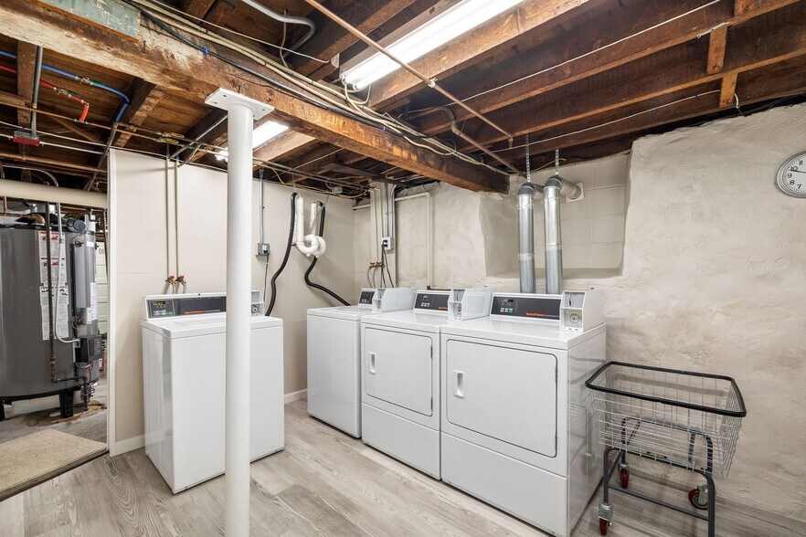 More Photos Of 212 Washington St, West Warwick Multifamily For Sale