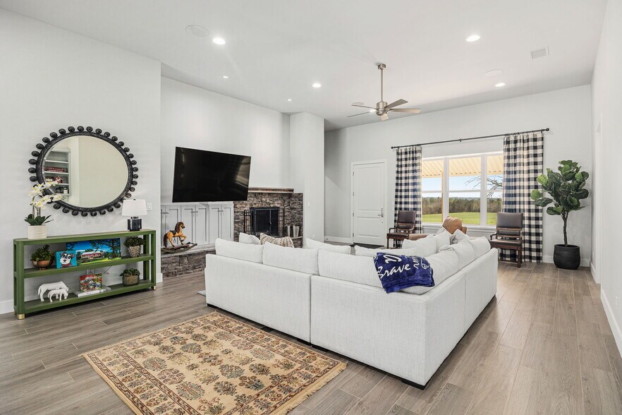 More Photos Of 21482 FM 16 W, Lindale Land For Sale