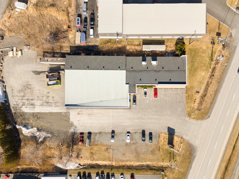 More Photos Of 139 Boul Sir-Wilfrid-Laurier, St-Basile-le-Grand Freestanding For Sale