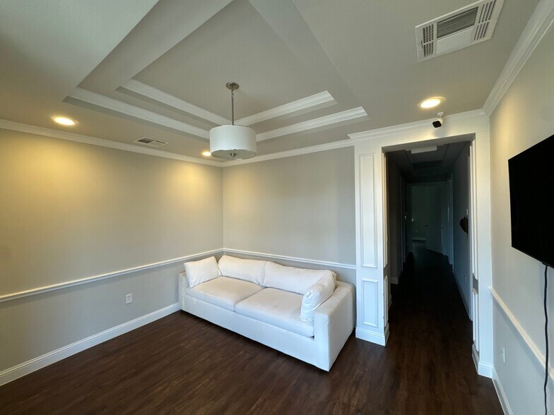 More Photos Of 1402 S Custer Rd, McKinney Office For Lease