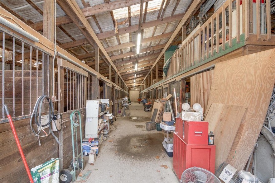 More Photos Of 2675 Carriagegate Ln, Maineville Lodge Meeting Hall For Sale