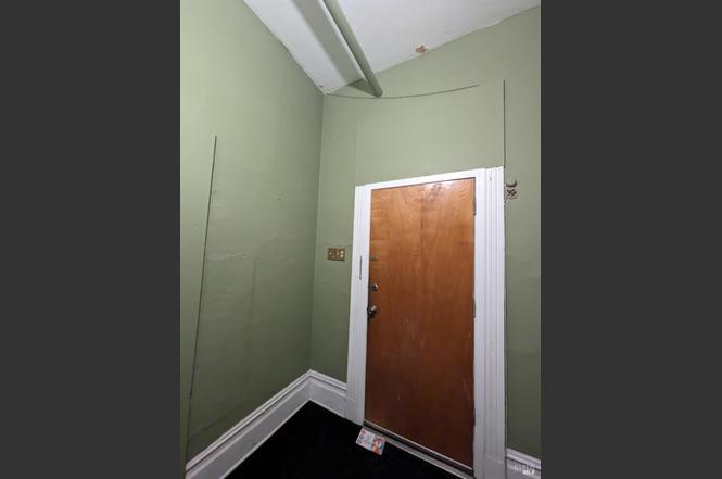 More Photos Of 1547 4th St, San Rafael Storefront Retail Residential For Sale