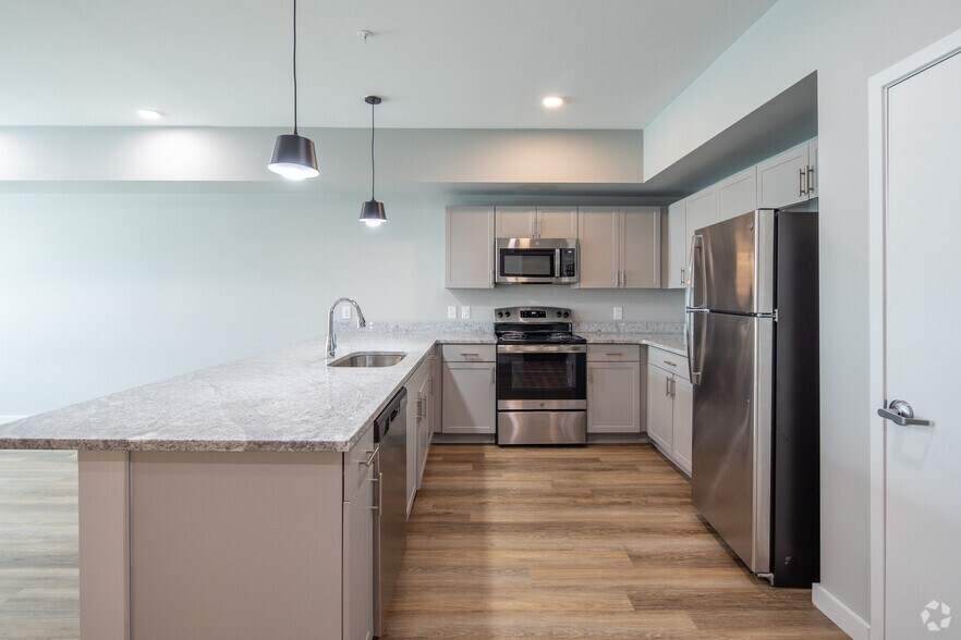 More Photos Of 4040 Travis Dr, Nashville Apartments For Sale