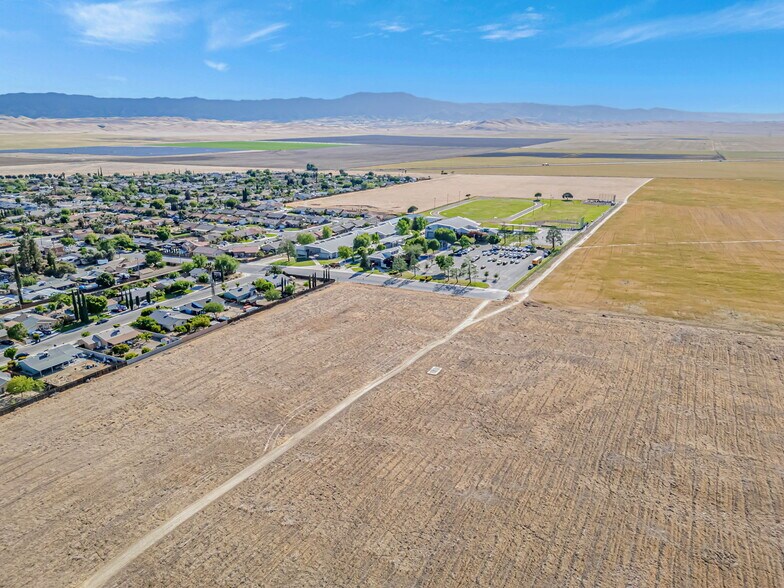 More Photos Of 613 1st ave, Avenal Land For Sale