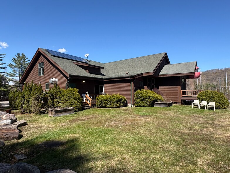 More Photos Of 3195 State Route 28, North Creek Restaurant For Sale
