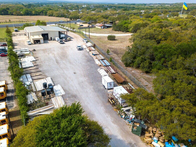 More Photos Of 2520 W Highway 290, Dripping Springs Light Manufacturing For Sale