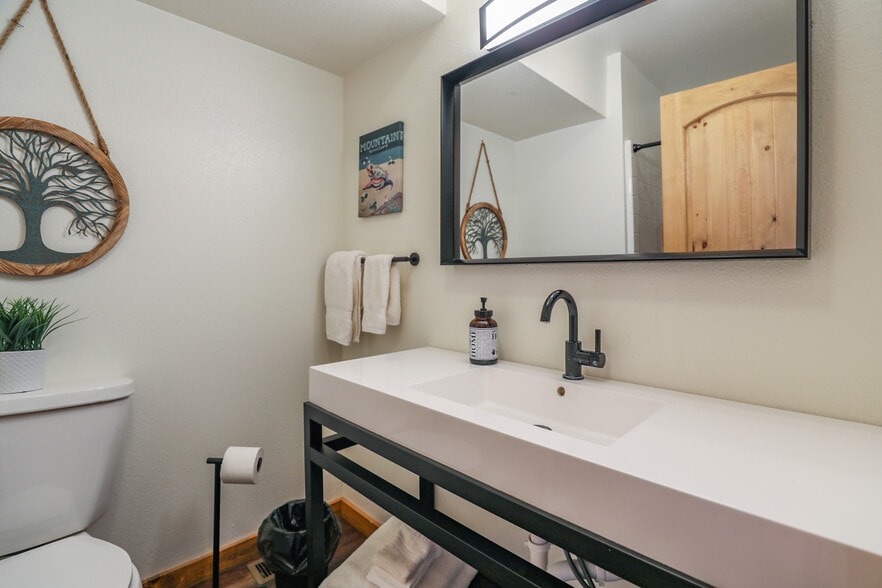 More Photos Of 102 Mexican ave, Cloudcroft Apartments For Sale
