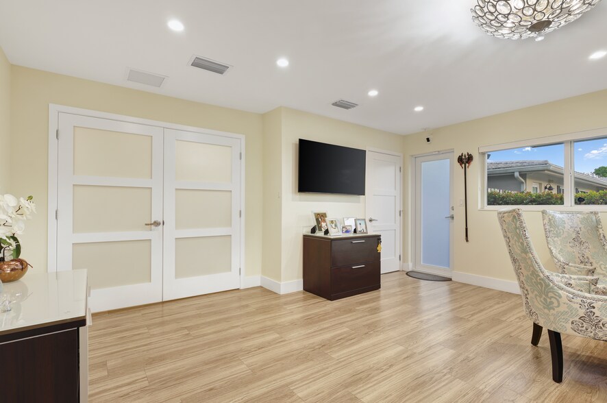 More Photos Of 930 S State Road 7, Plantation Office Residential For Sale