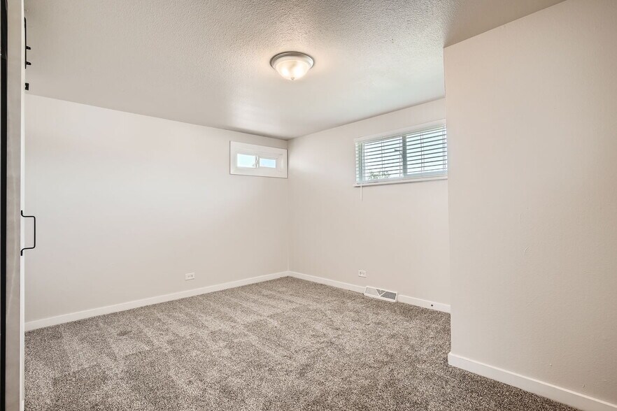 More Photos Of 6160 W 17th Ave, Lakewood Apartments For Sale