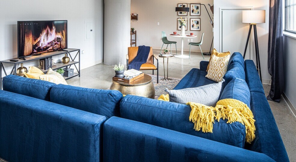 More Photos Of 615 First Ave, Pittsburgh Apartments For Lease