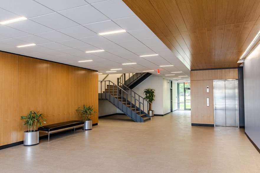 More Photos Of 6387 Center Dr, Norfolk Unknown For Lease