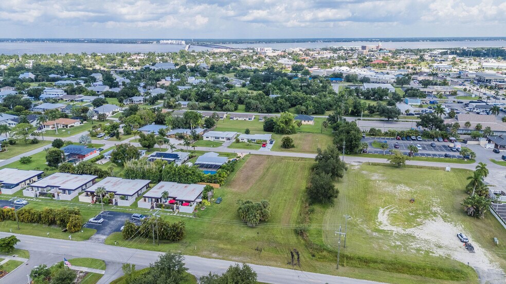 More Photos Of 200 W Henry St, Punta Gorda Land For Sale