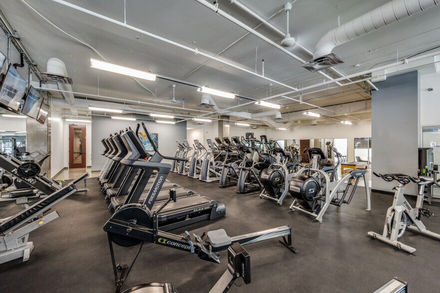 More Photos Of 2500 N Dallas Pky, Plano Office For Lease