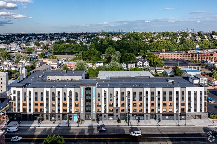 More Photos Of 102 Washington Ave, Belleville Apartments For Lease