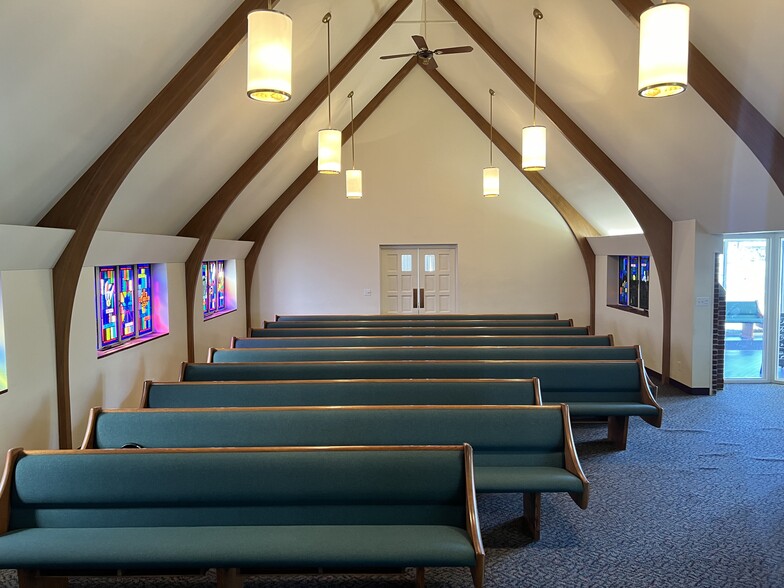 More Photos Of 5757 Blue Ridge Blvd, Raytown Religious Facility For Sale