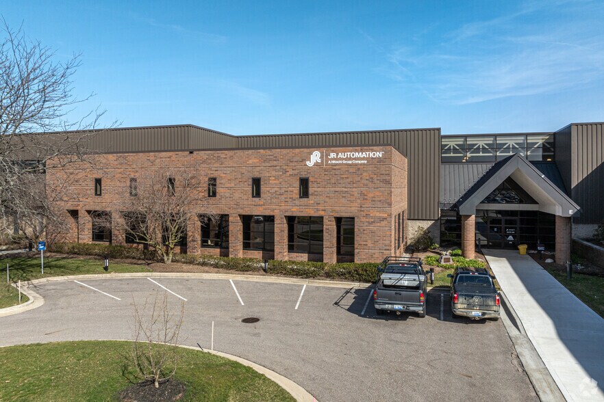 More Photos Of 701 S Waverly Rd, Holland Manufacturing For Lease