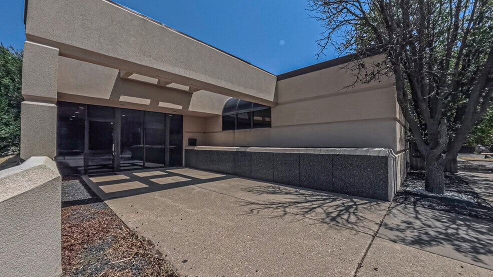 More Photos Of 6111 W Amarillo Blvd, Amarillo Medical For Sale