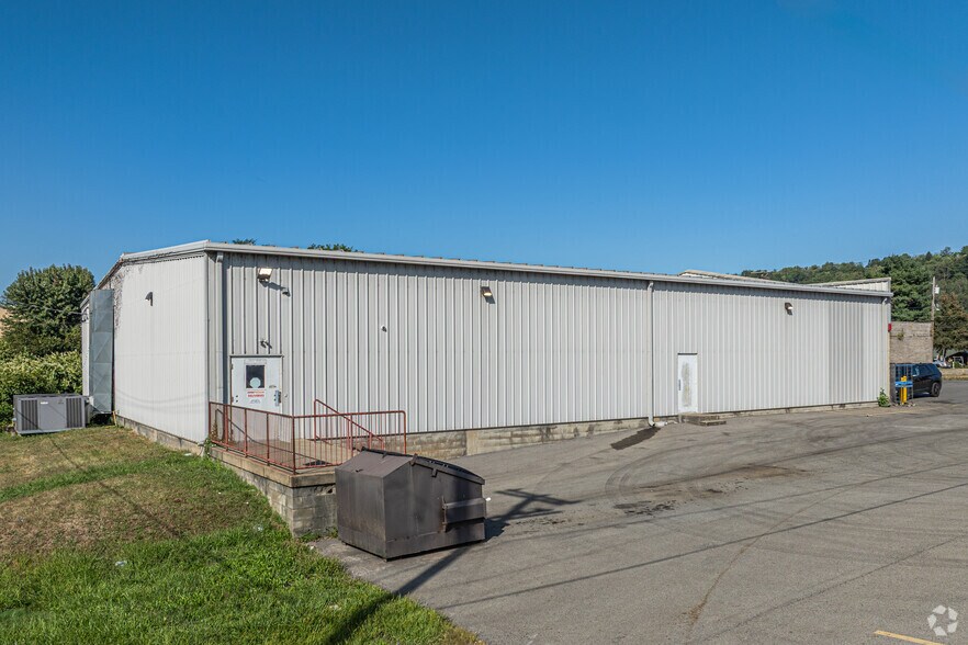 More Photos Of 1230 Main St, Wellsville Freestanding For Sale