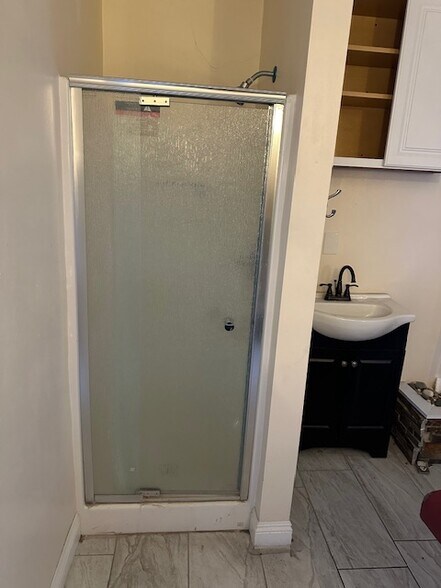 More Photos Of 641-681 S Beach Blvd, La Habra Unknown For Lease