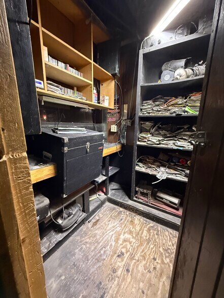 More Photos Of 8227 N Loop Dr, El Paso General Retail For Sale