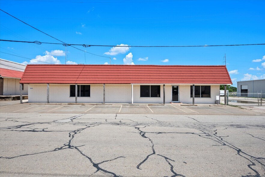 More Photos Of , Cleburne Flex For Sale