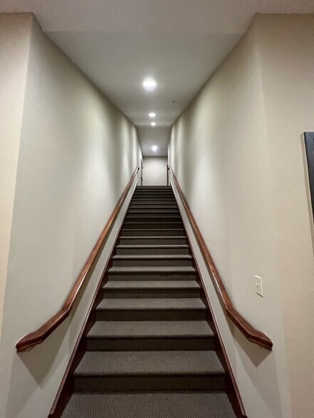 More Photos Of 9505 N Kelley Ave, Oklahoma City Office Residential For Sale