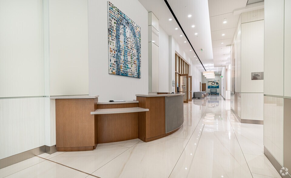 More Photos Of 401 E Las Olas Blvd, Fort Lauderdale Office For Lease