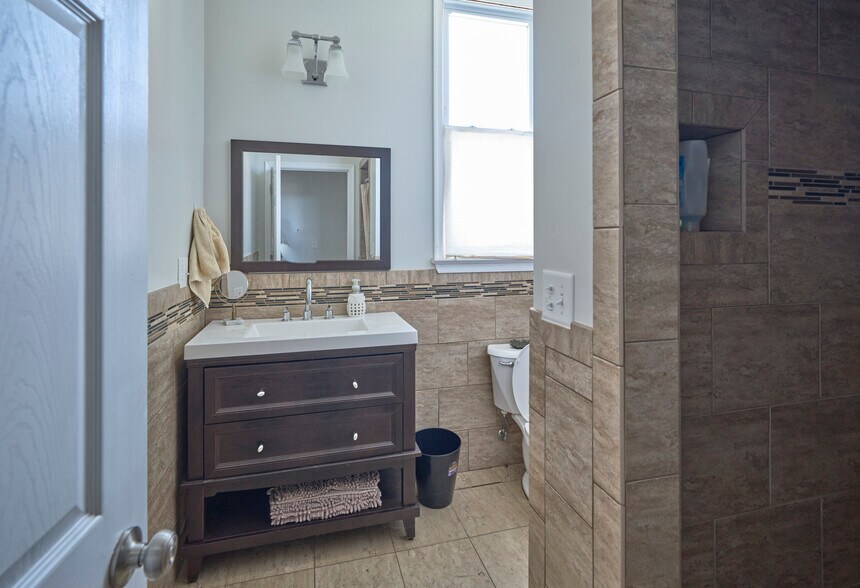 More Photos Of 328 W Front St, Berwick Restaurant For Sale