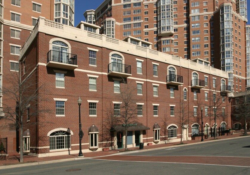 More Photos Of 2121-2131 Jamieson Ave, Alexandria Apartments For Lease