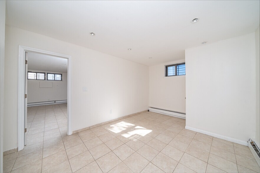 More Photos Of 8414-84-18 149th Ave, Jamaica Apartments For Sale