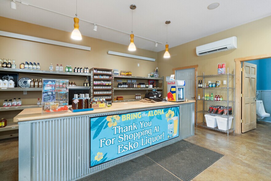 More Photos Of 54 Thomson Rd, Esko General Retail For Sale